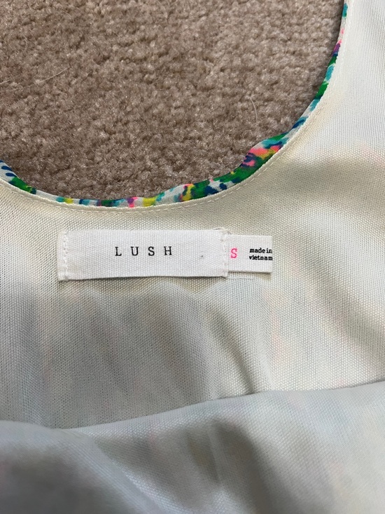 Lush Strappy Green Spring Summer Dress: Small Fresh Colors Fully lined - Picture 3 of 8